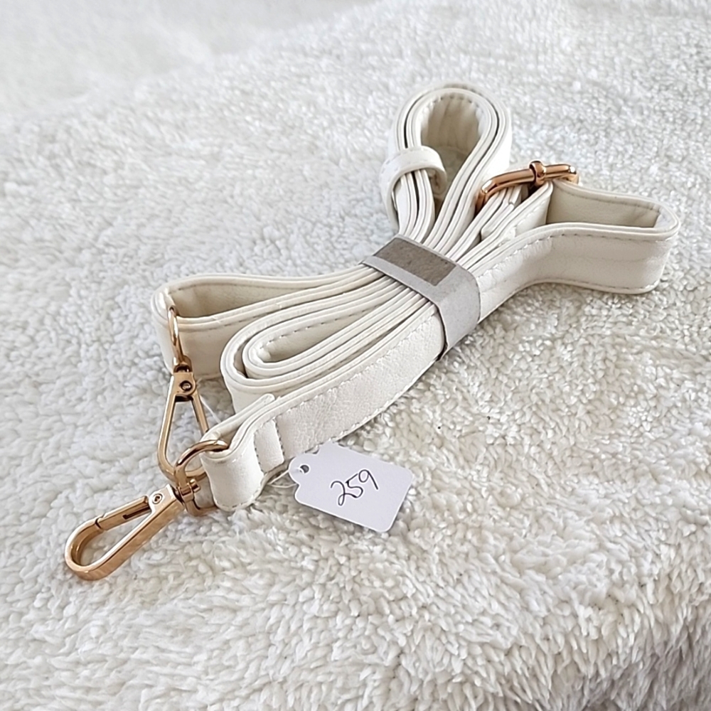 NWOT Replacement Purse Strap,  off white, 259
